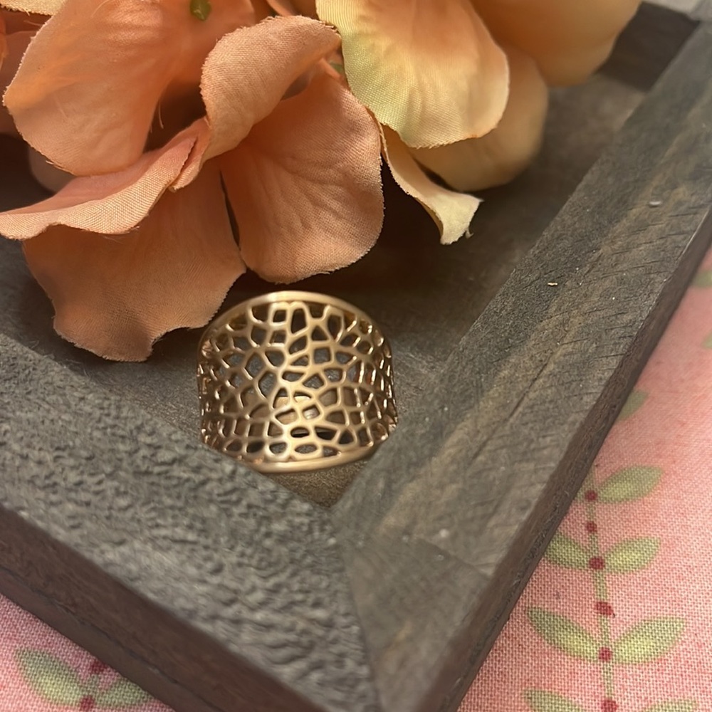 JBloom Gold Ring - Picture 3 of 5